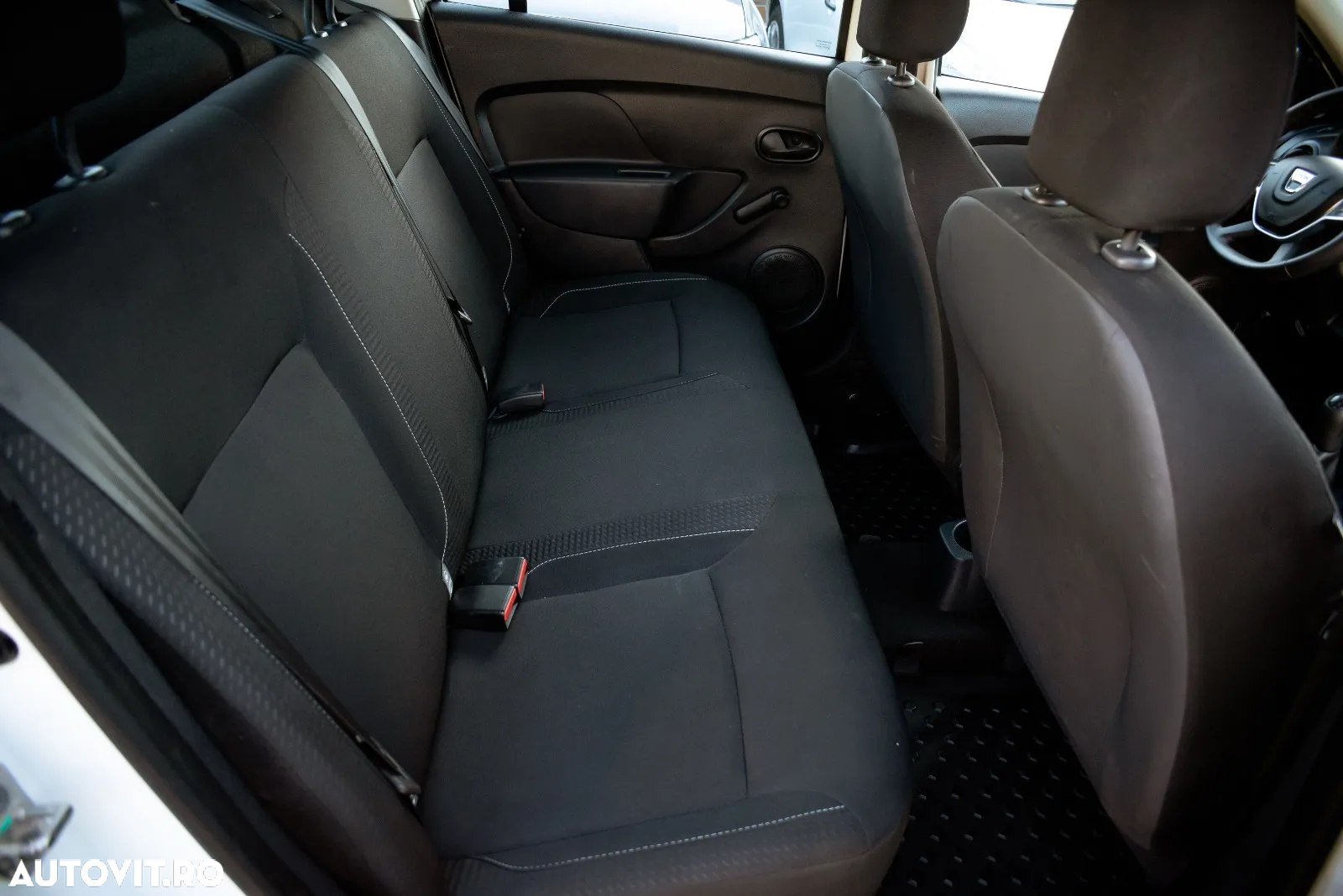 Dacia Logan - 16