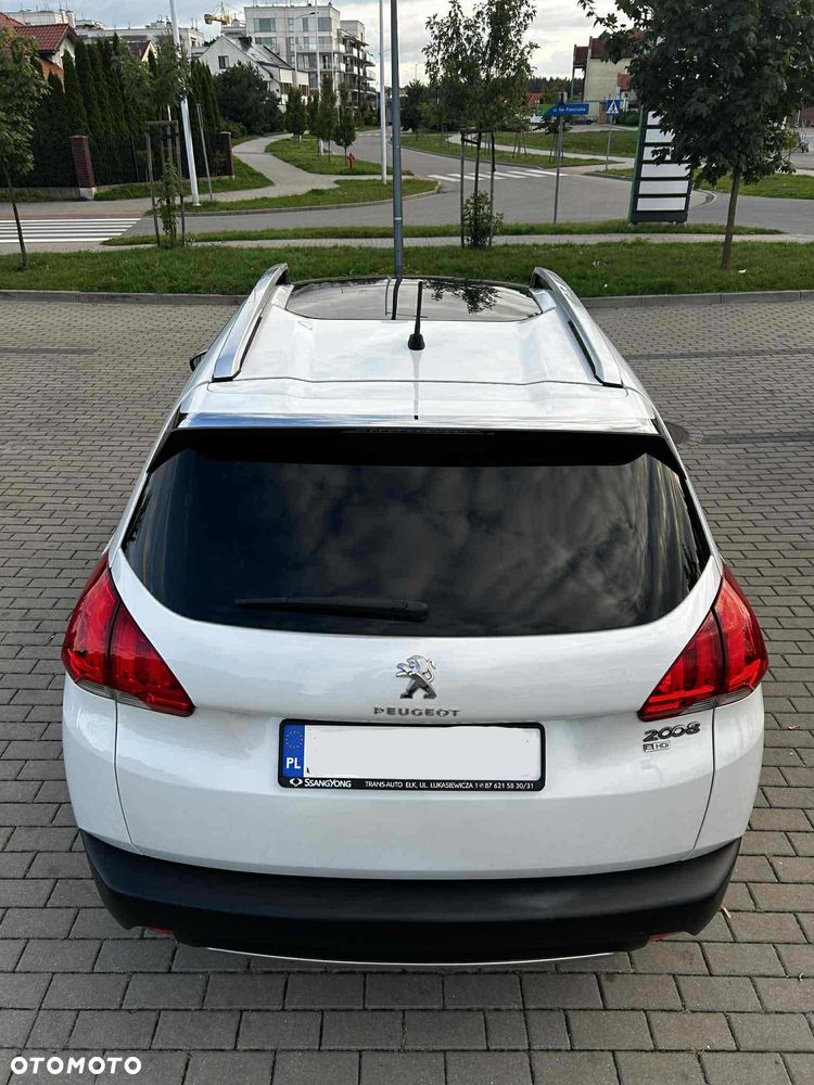 Peugeot 2008 1.6 e-HDi Allure S&S - 12