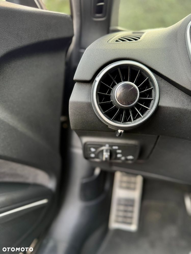 Audi TT Roadster 2.0 TFSI Quattro S tronic - 29