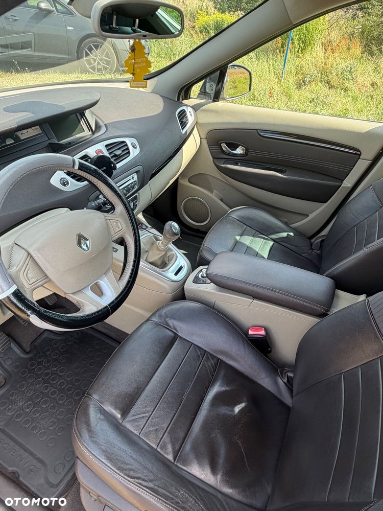 Renault Scenic 1.9 dCi Expression - 11