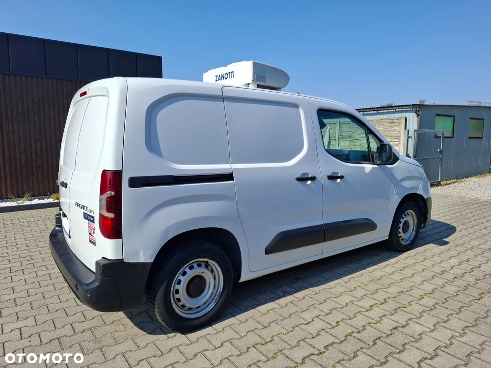 Toyota Proace city - 14