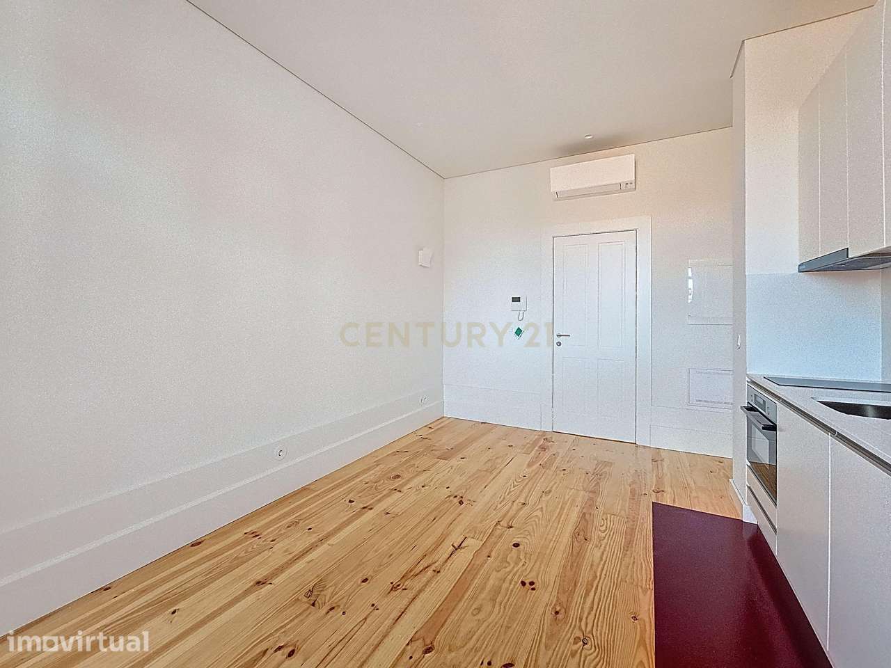 Apartamento T0 Mobilado – Rua do Bonjardim, Porto - Grande imagem: 4/19
