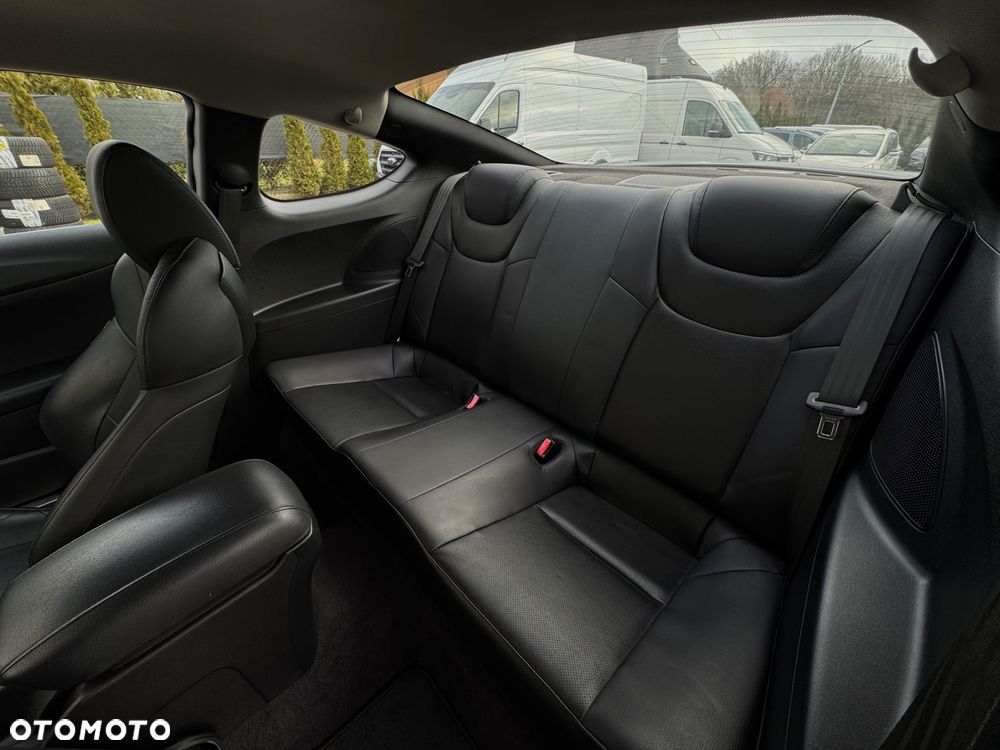 Hyundai Genesis Coupe 3.8 V6 Automatik - 31