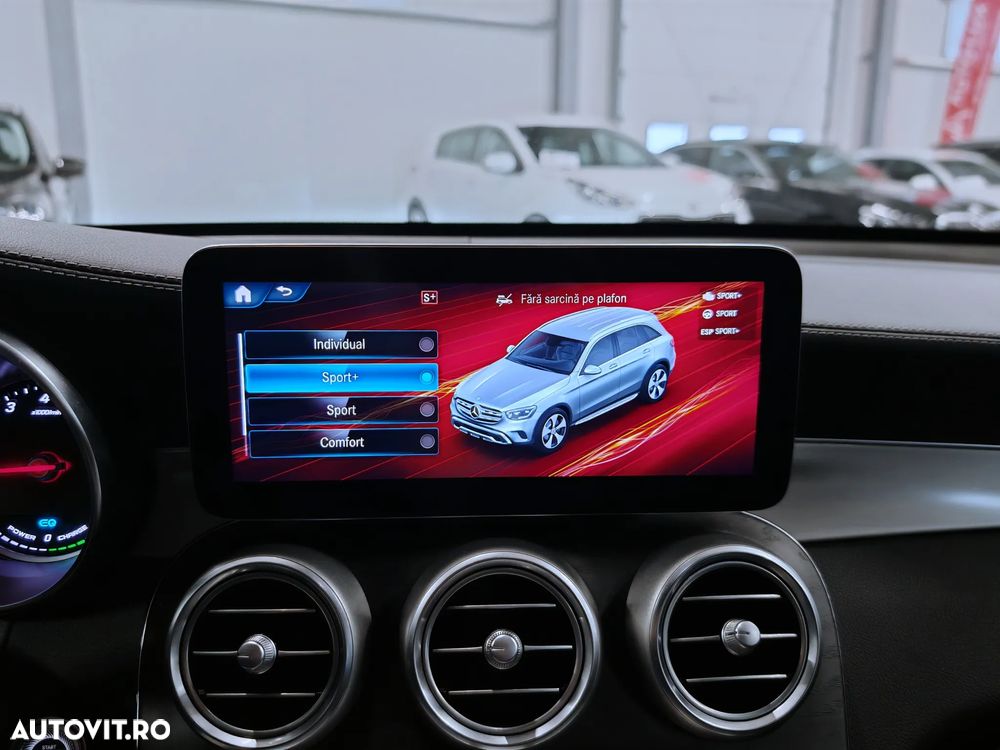 Mercedes-Benz GLC 200 - 21