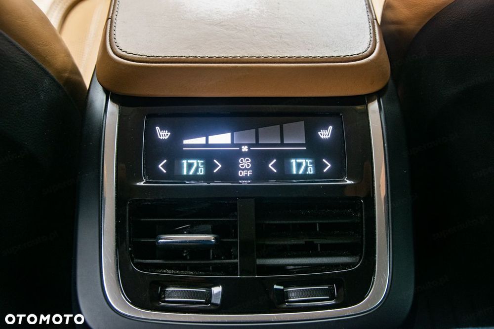 Volvo XC 90 - 27