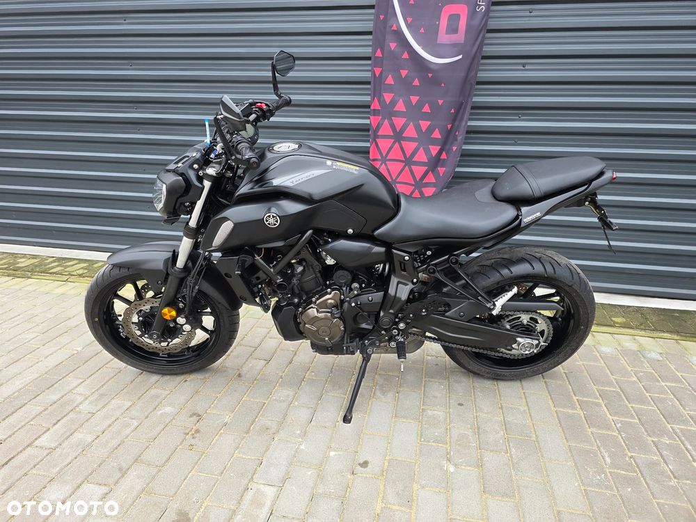 Yamaha MT - 5