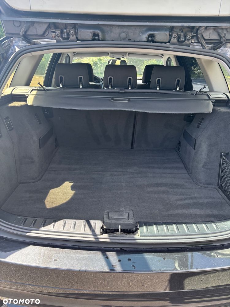BMW Seria 3 320d - 14