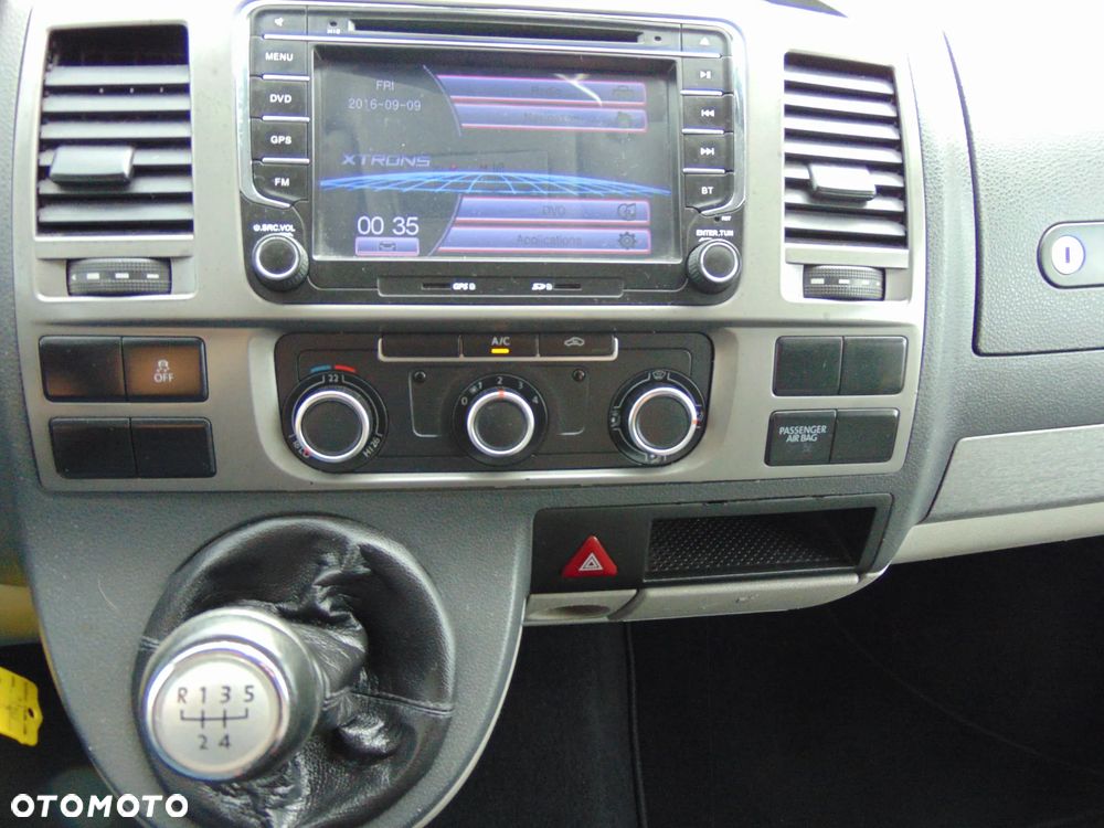 Volkswagen Transporter L2H1 - 28