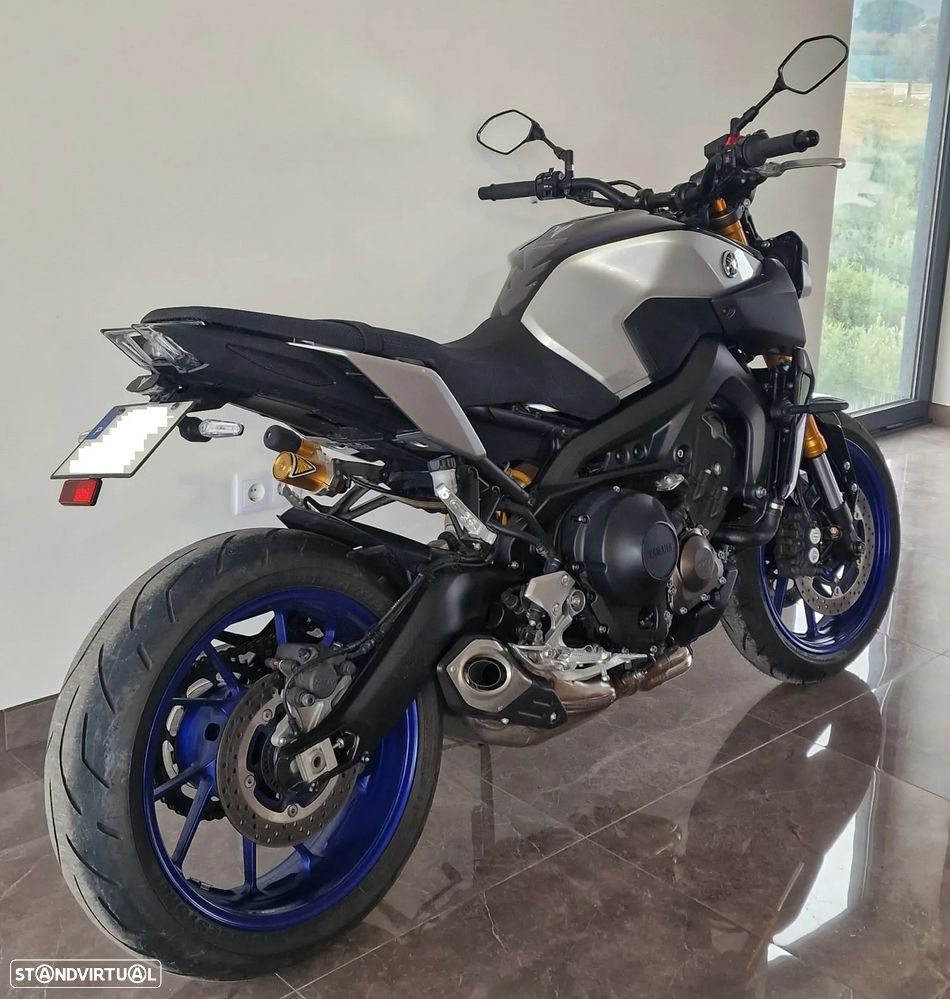 Yamaha MT-09 SP - 9
