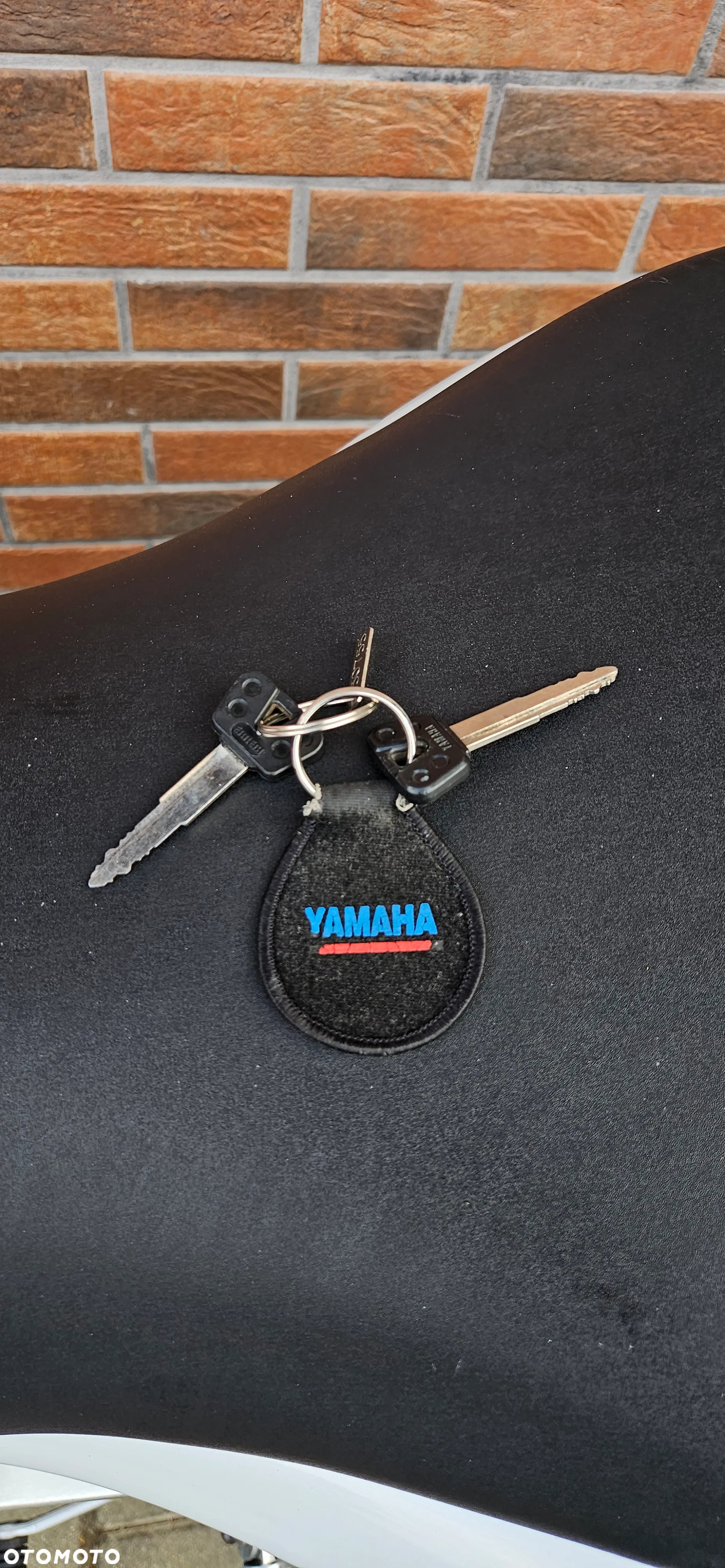 Yamaha YZF - 9