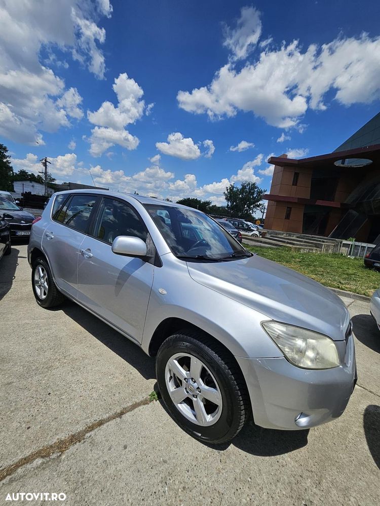 Toyota RAV4 2.0 Aut Executive - 2