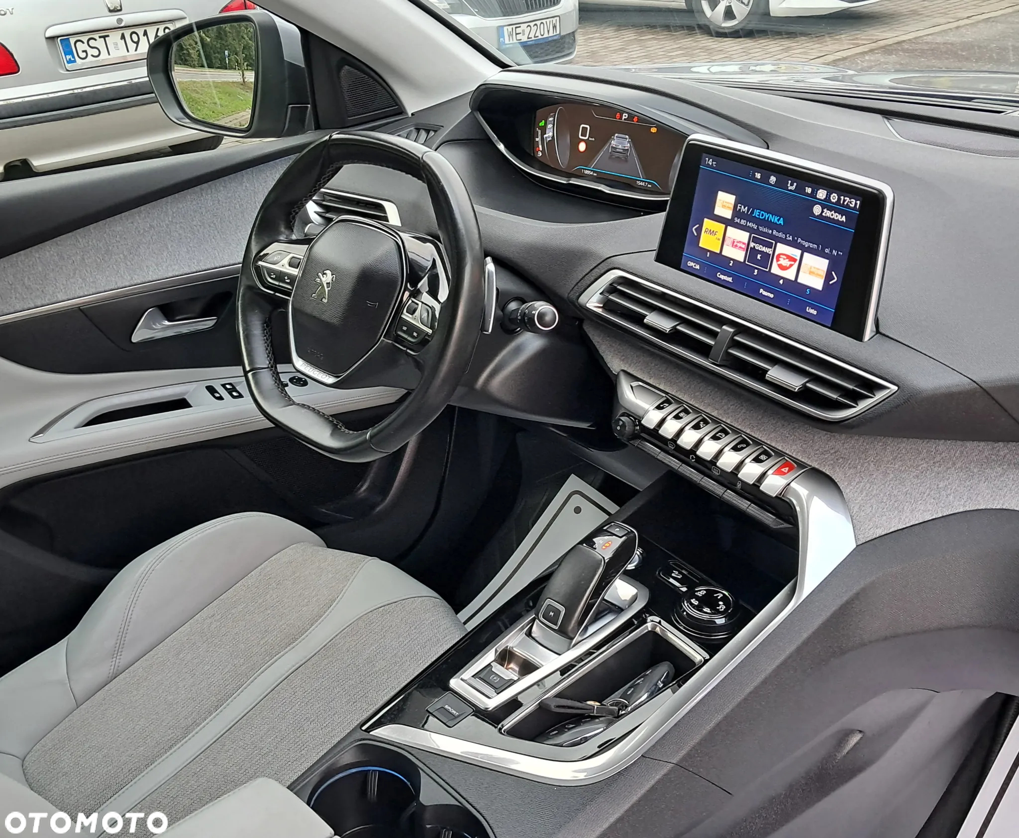 Peugeot 3008 - 23