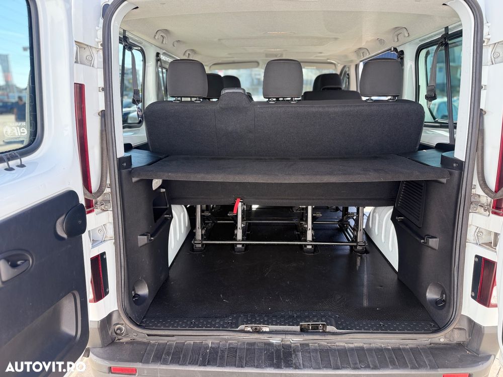 Renault Trafic ENERGY Grand Spaceclass - 16