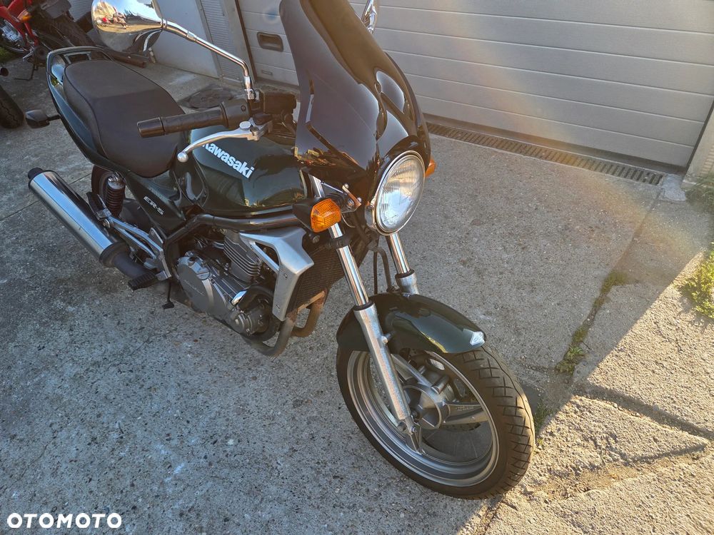 Kawasaki ER - 4