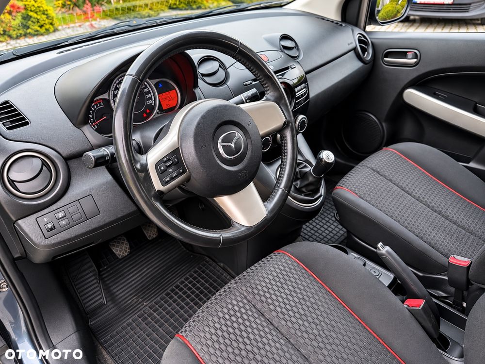 Mazda 2 - 21