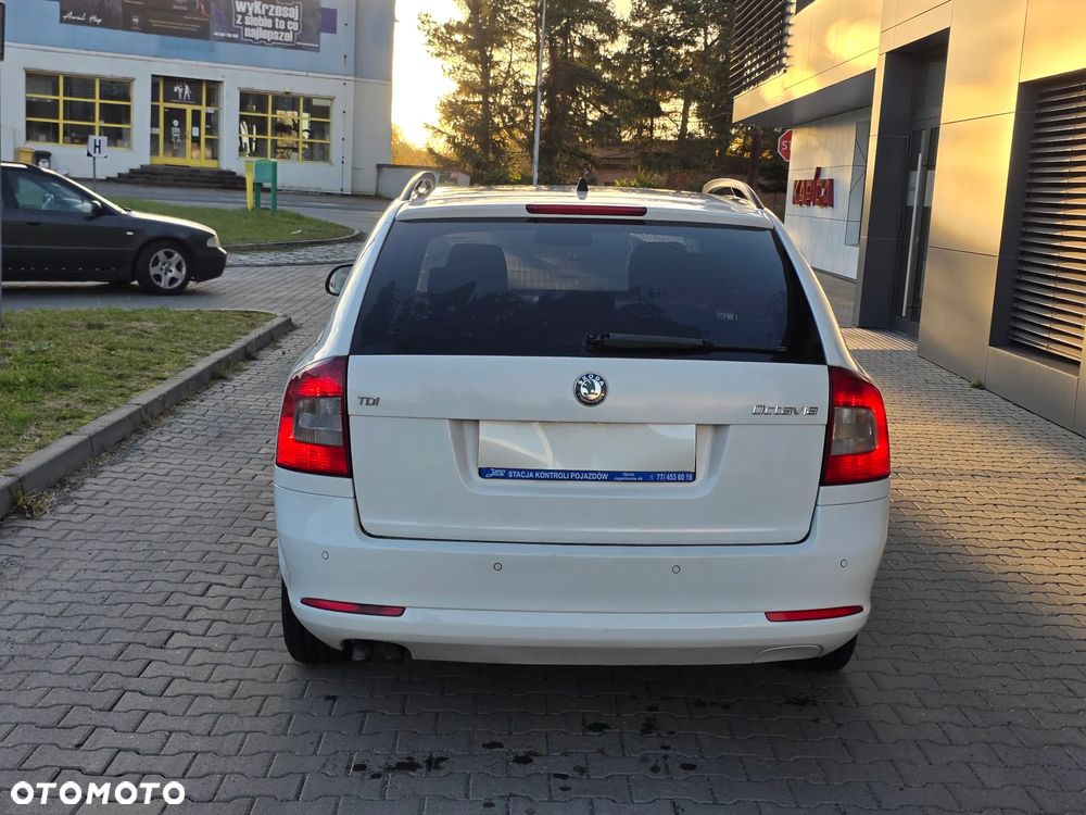 Skoda Octavia - 10