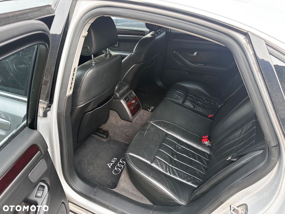 Audi A8 3.0 - 5
