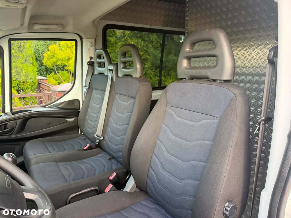 Iveco DAILY _ Tylko 116.000km ! _ 2018 Rok _ L3H2 _ 7 Osobowy - 7
