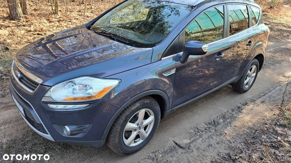 Ford Kuga 2.0 TDCi 4x4 Titanium - 2