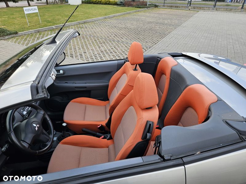 Mitsubishi Colt 1.5 Invite - 22