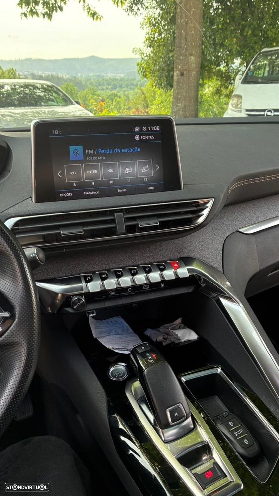 Peugeot 3008 PureTech 130 Stop & Start GPF EAT8 GT - 17