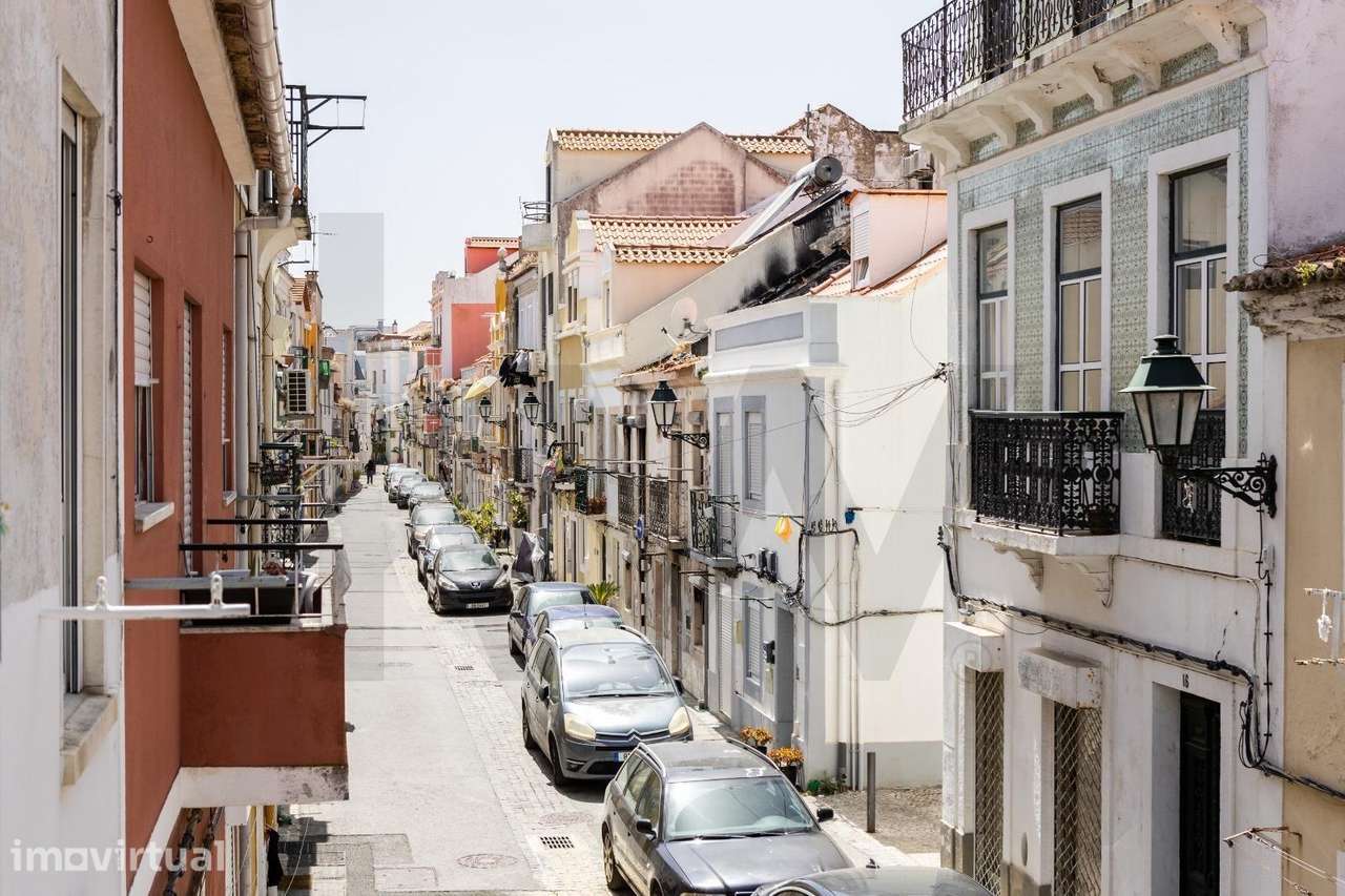 T1 renovado de raiz a 2 min. da praia — Zona Histórica do Seixal - Grande imagem: 4/19