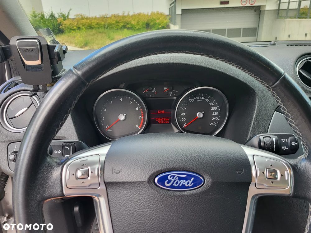 Ford Mondeo 1.6 T Gold X - 10