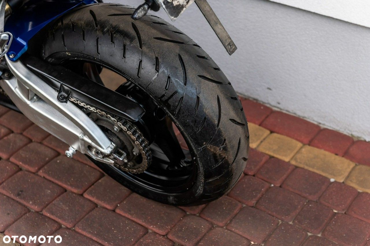 Honda CBR - 8