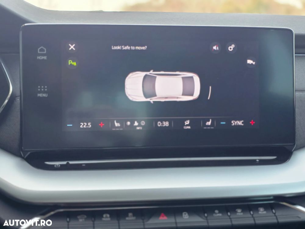 Skoda Octavia 2.0 TDI DSG Style - 33