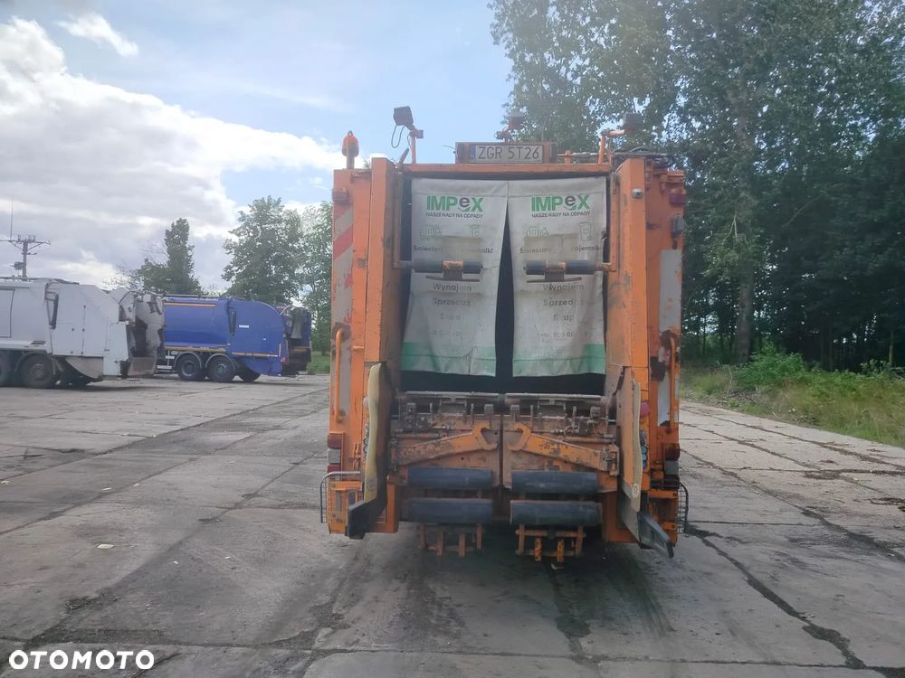 Mercedes-Benz ECONIC - 6