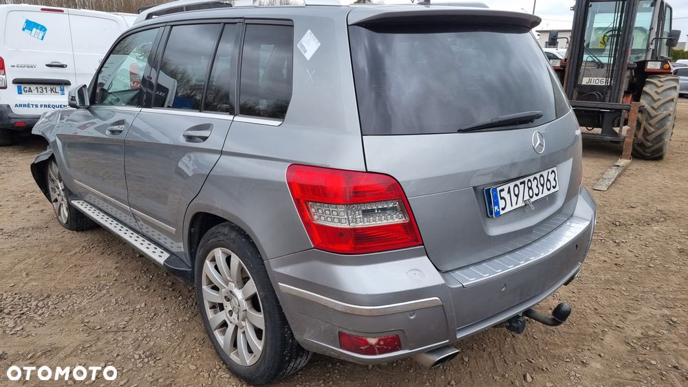 Mercedes-Benz GLK 220 CDI DPF BlueEFFICIENCY 7G-TRONIC SPORT EDITION - 7