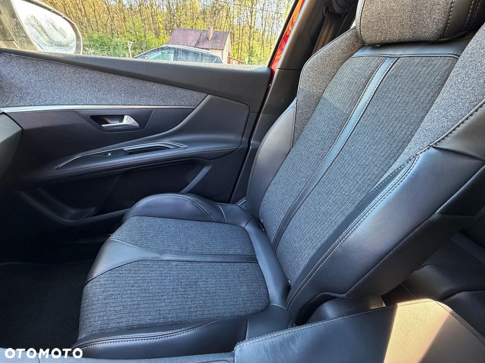 Peugeot 3008 - 24