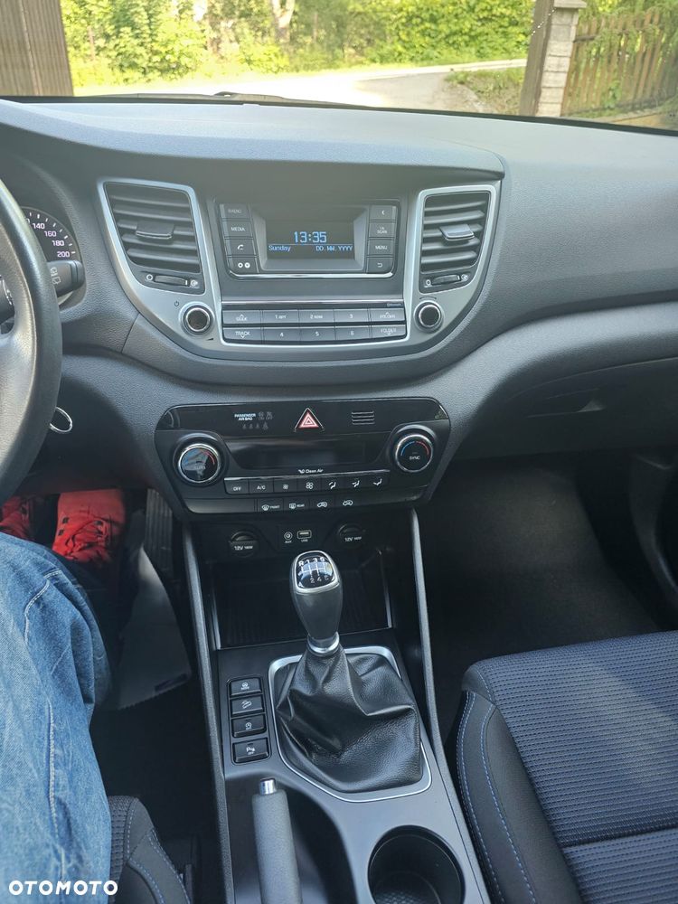 Hyundai Tucson blue 1.6 GDi 2WD Intro Edition - 17