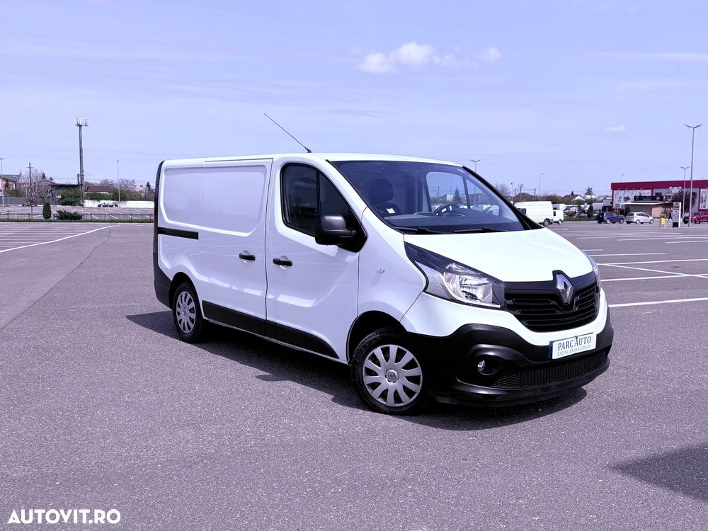 Renault Trafic ENERGY Start & Stop Combi L1H1 Expression - 4