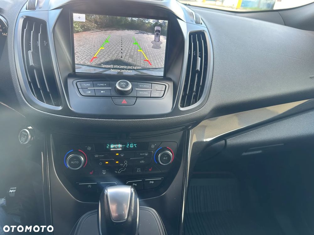 Ford Kuga 2.0 TDCi 2x4 ST-Line - 15