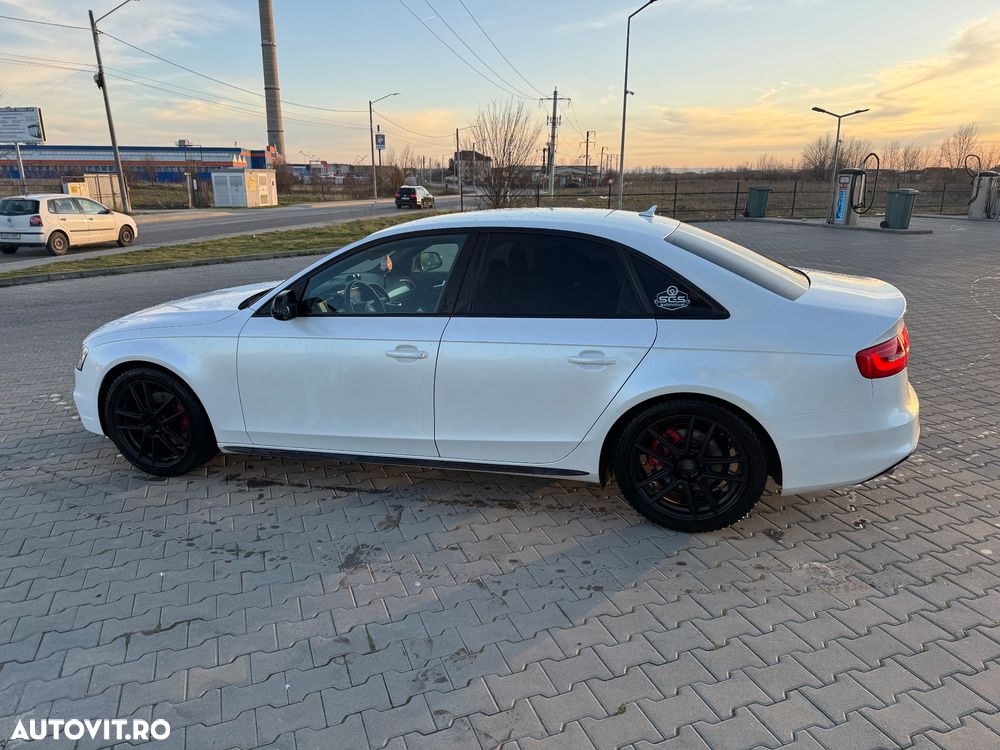 Audi A4 2.0 TDI DPF multitronic S line Sportpaket - 6
