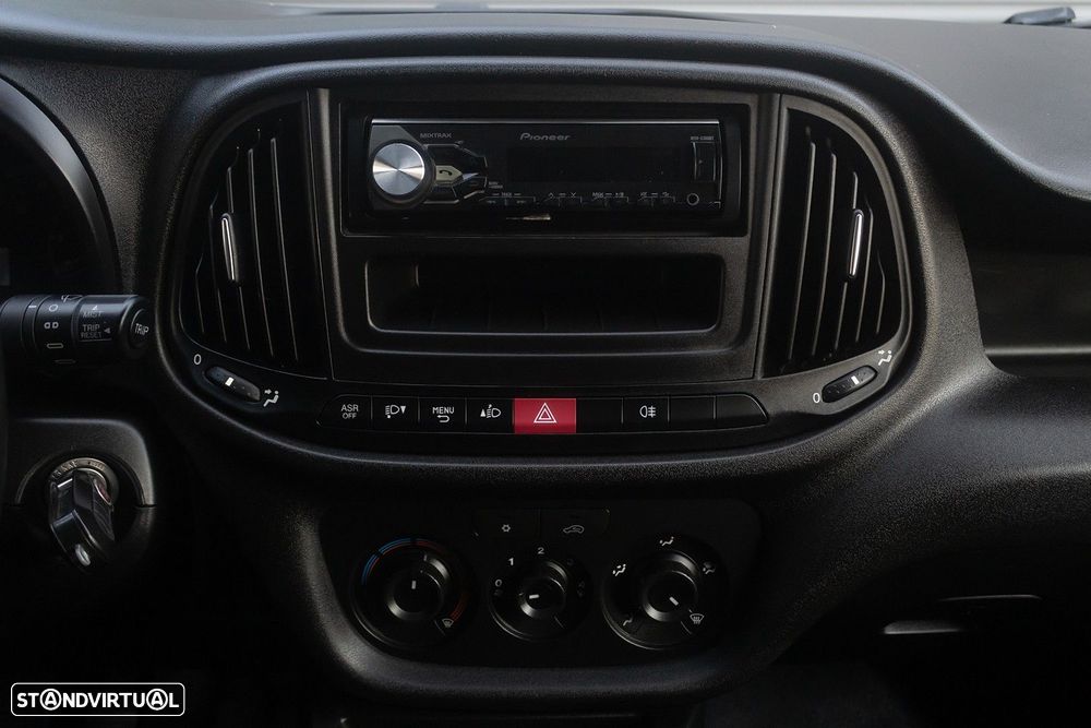 Fiat Doblo 1.6 MJ Maxi - 9
