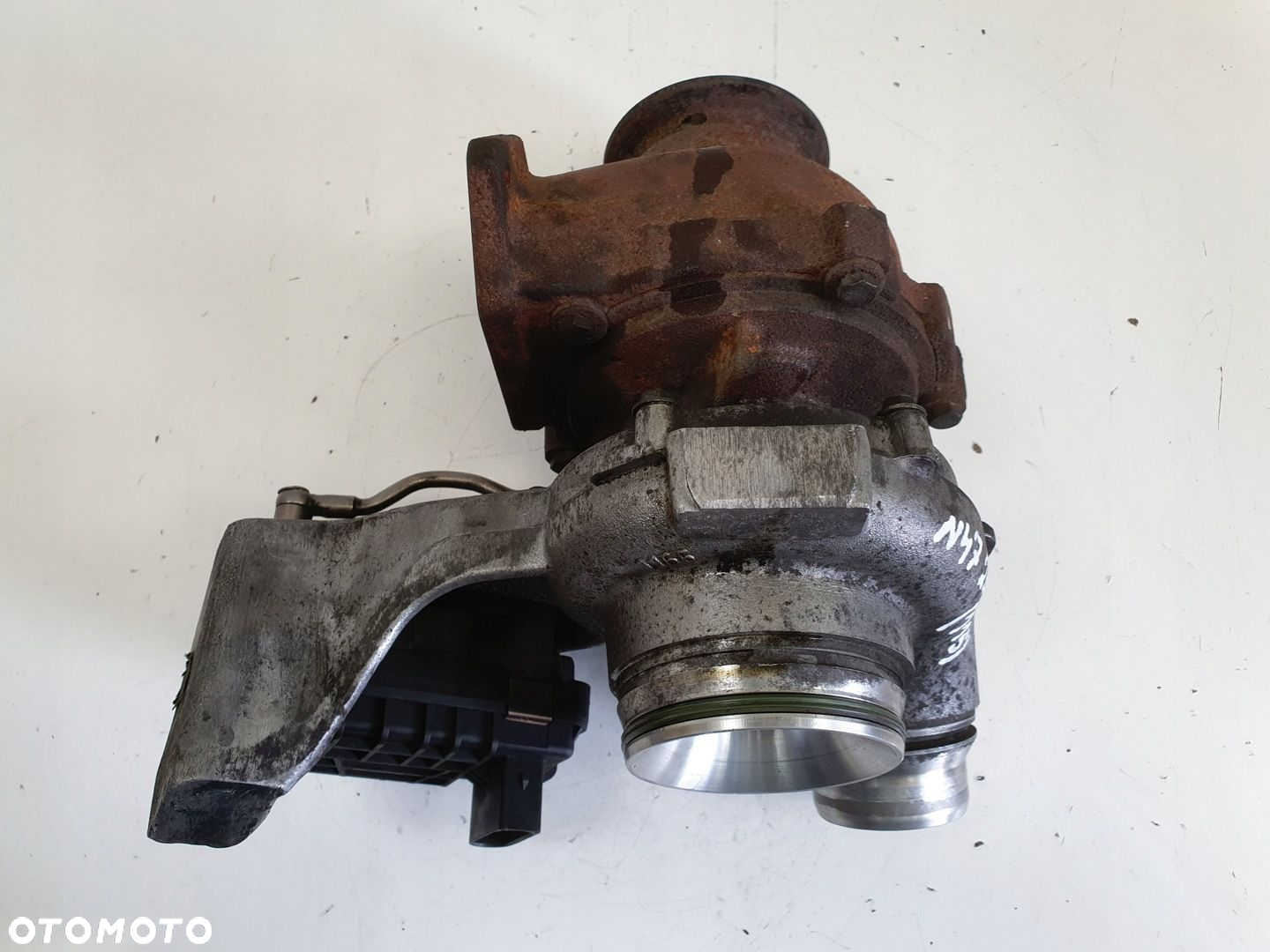 BMW E87 E90 E91 2.0 D N47 TURBOSPRĘŻARKA turbo 7800594 - 7