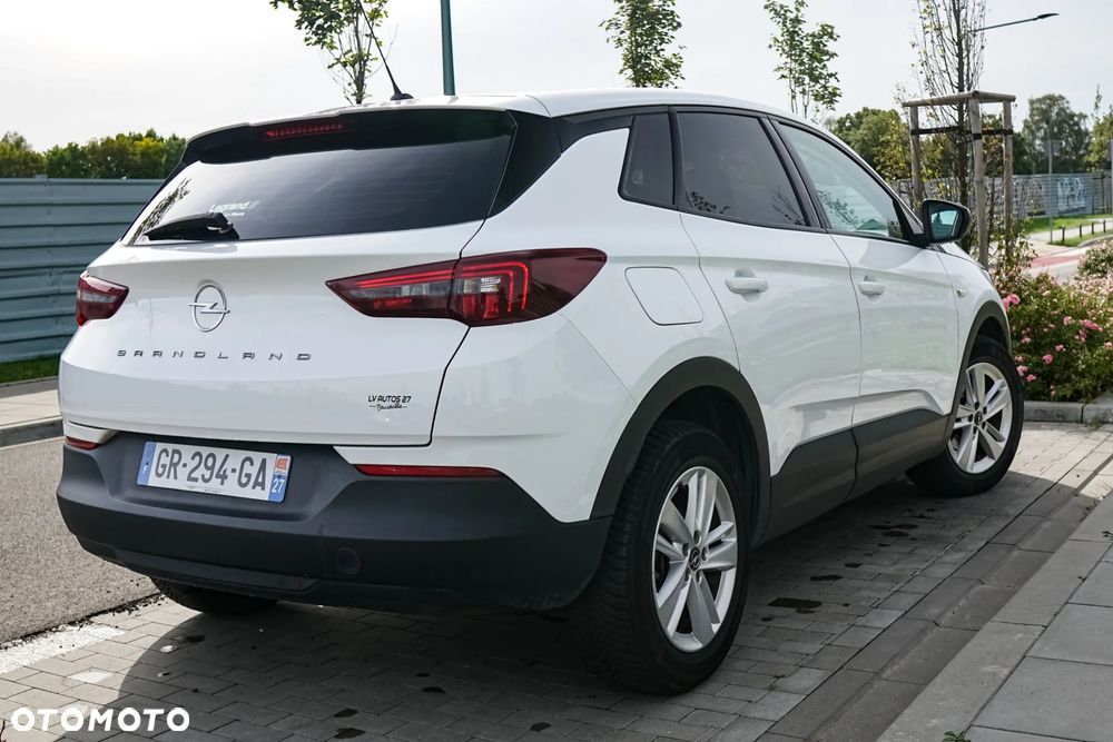 Opel Grandland X - 16