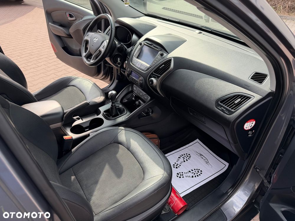 Hyundai ix35 1.7 CRDi 2WD blue Trend - 30