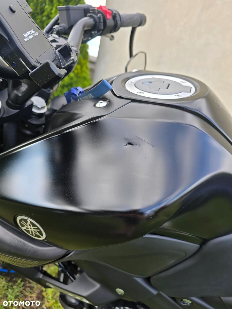 Yamaha MT - 5
