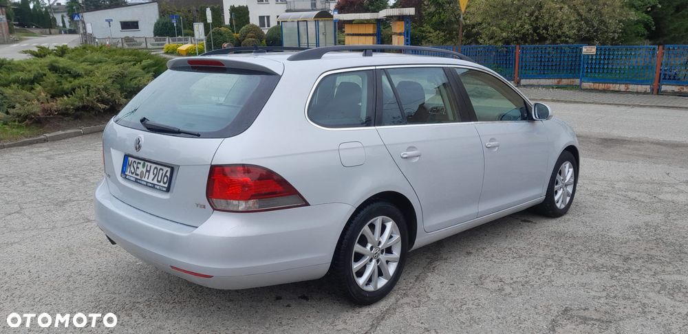 Volkswagen Golf - 9
