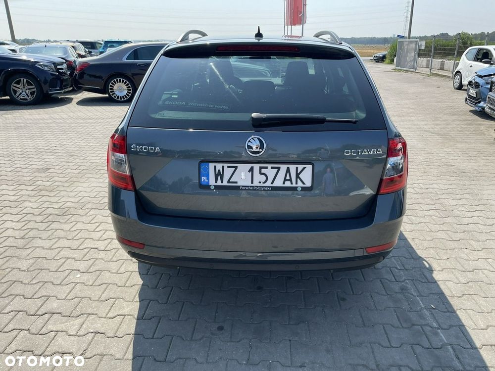 Skoda Octavia 2.0 TDI DSG Selection Plus - 3