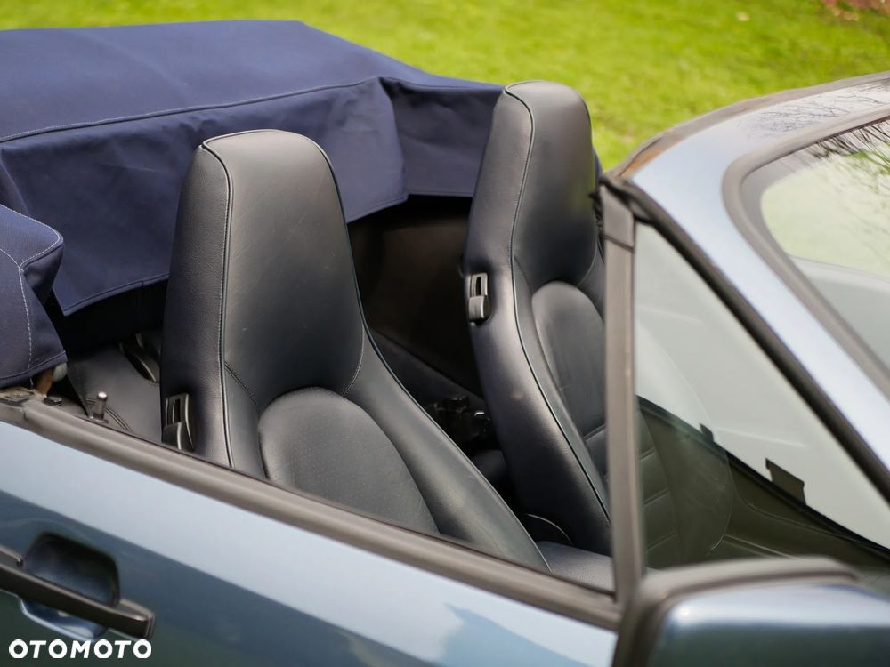 Porsche 944 3.0 S2 - 15