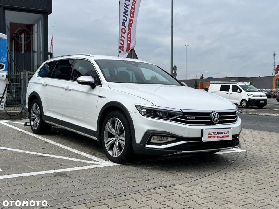 Volkswagen Passat - 3