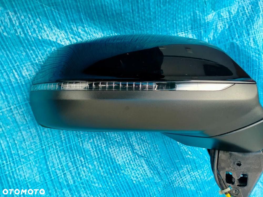 Audi Q7 SQ7 4M Lusterko Prawe LC9X Fotochrom 15Pin KAMERA Side Assist - 6