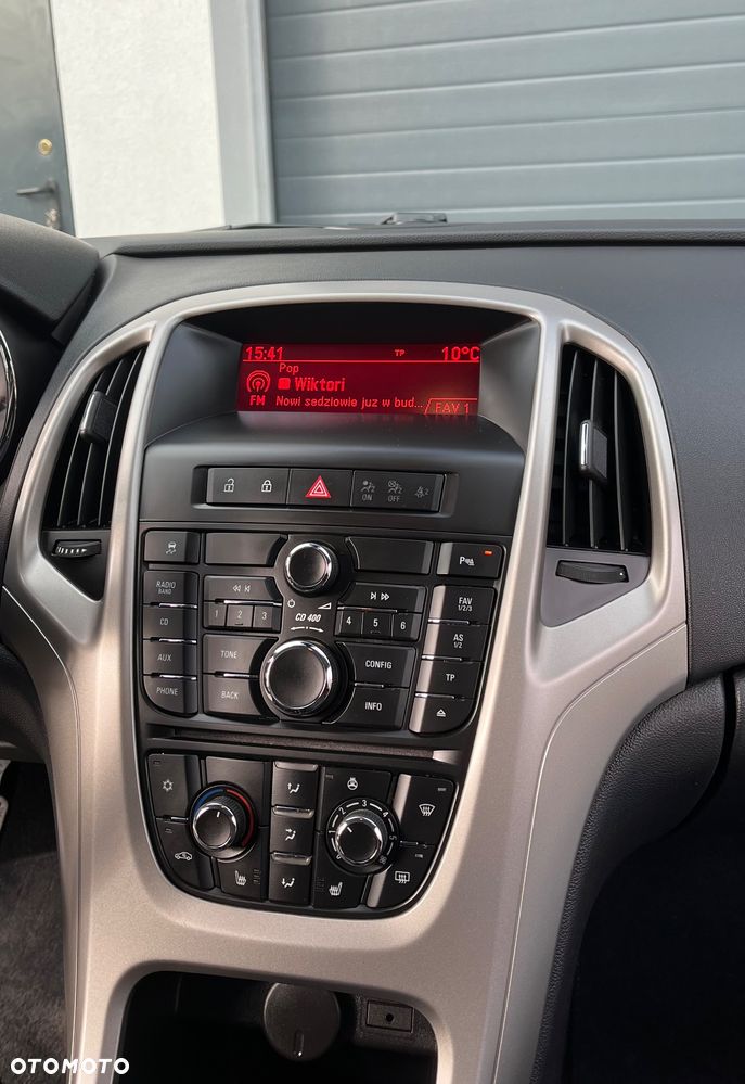 Opel Astra 1.4 T Cosmo EU6 - 9