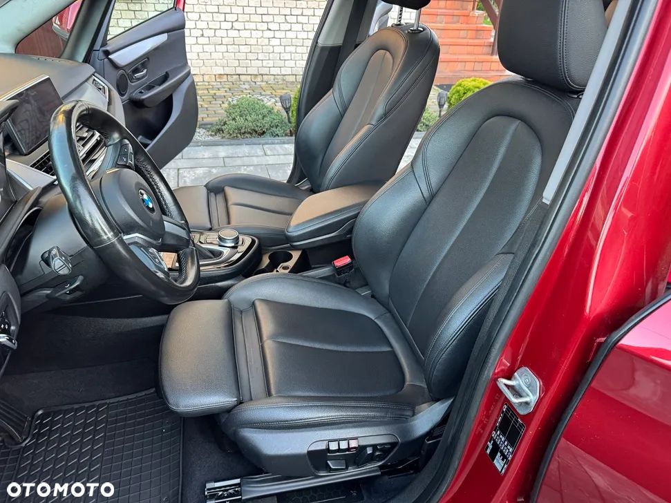 BMW Seria 2 218d Active Tourer Sport-Aut Luxury Line - 7