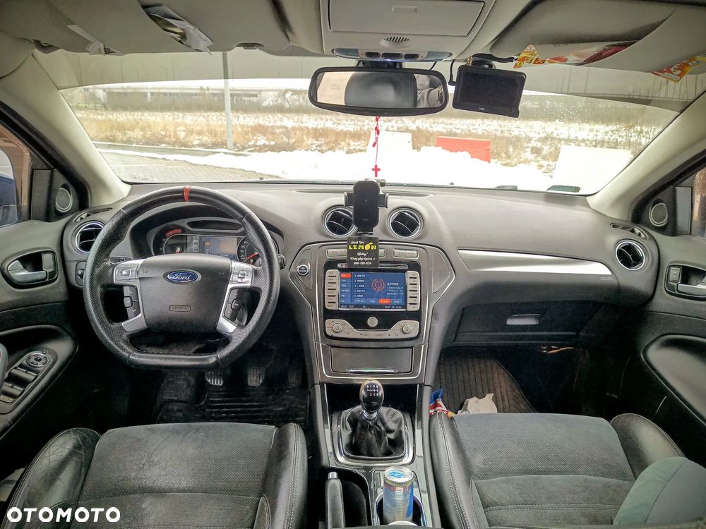 Ford Mondeo - 8