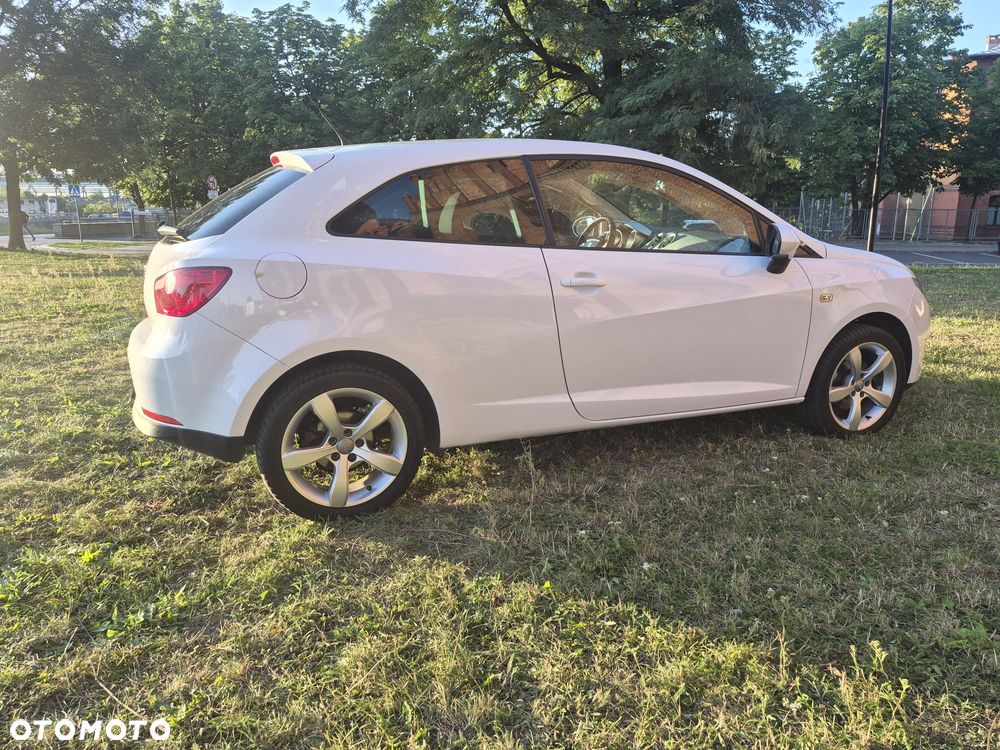 Seat Ibiza SC 1.4 16V SUN - 10